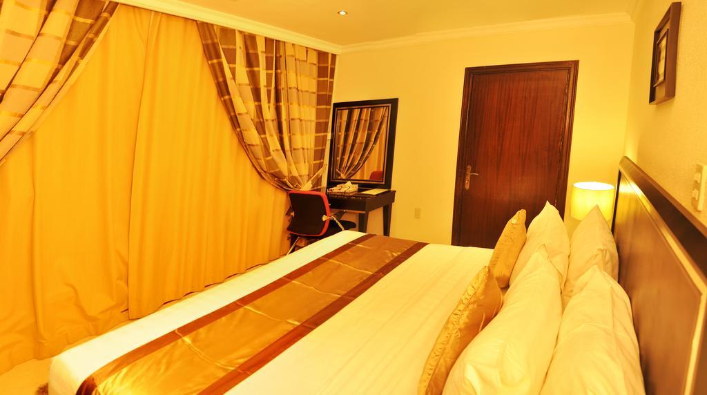 Nelover Al Khobar Hotel Bagian luar foto